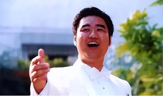 丛飞-100位新中国成立以来感动中国人物_丛飞 慈善事业 纪念