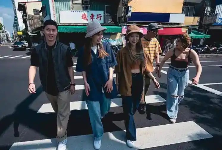 台湾年轻一代的祖国认同感_台湾青年一代认可大陆吗_台湾年轻人不想统一