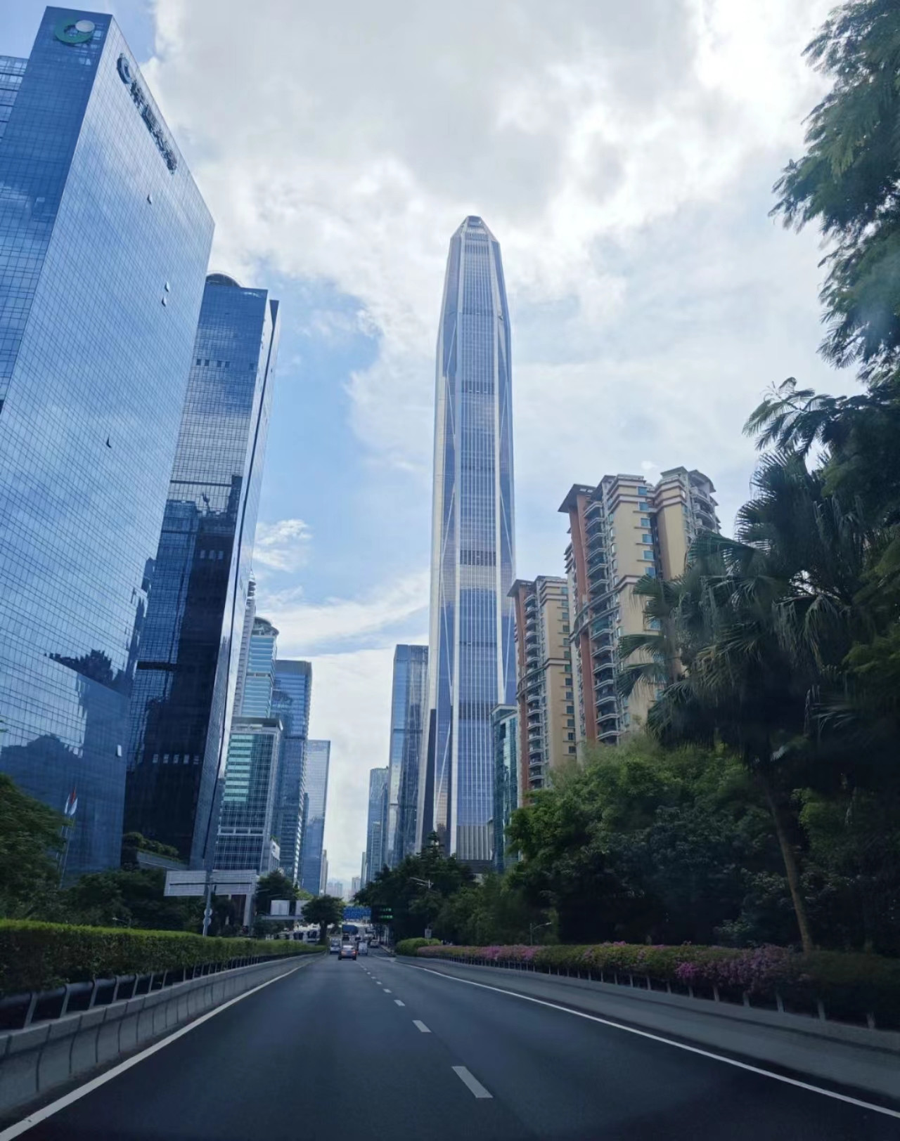 平安国际金融中心 深圳甲级写字楼 龙华地铁口写字楼_深圳平安国际金融中心不断更新纪实