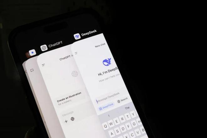 纯AI搜索产品用户黏性萎缩_Qbot_AI搜索流量红利终结